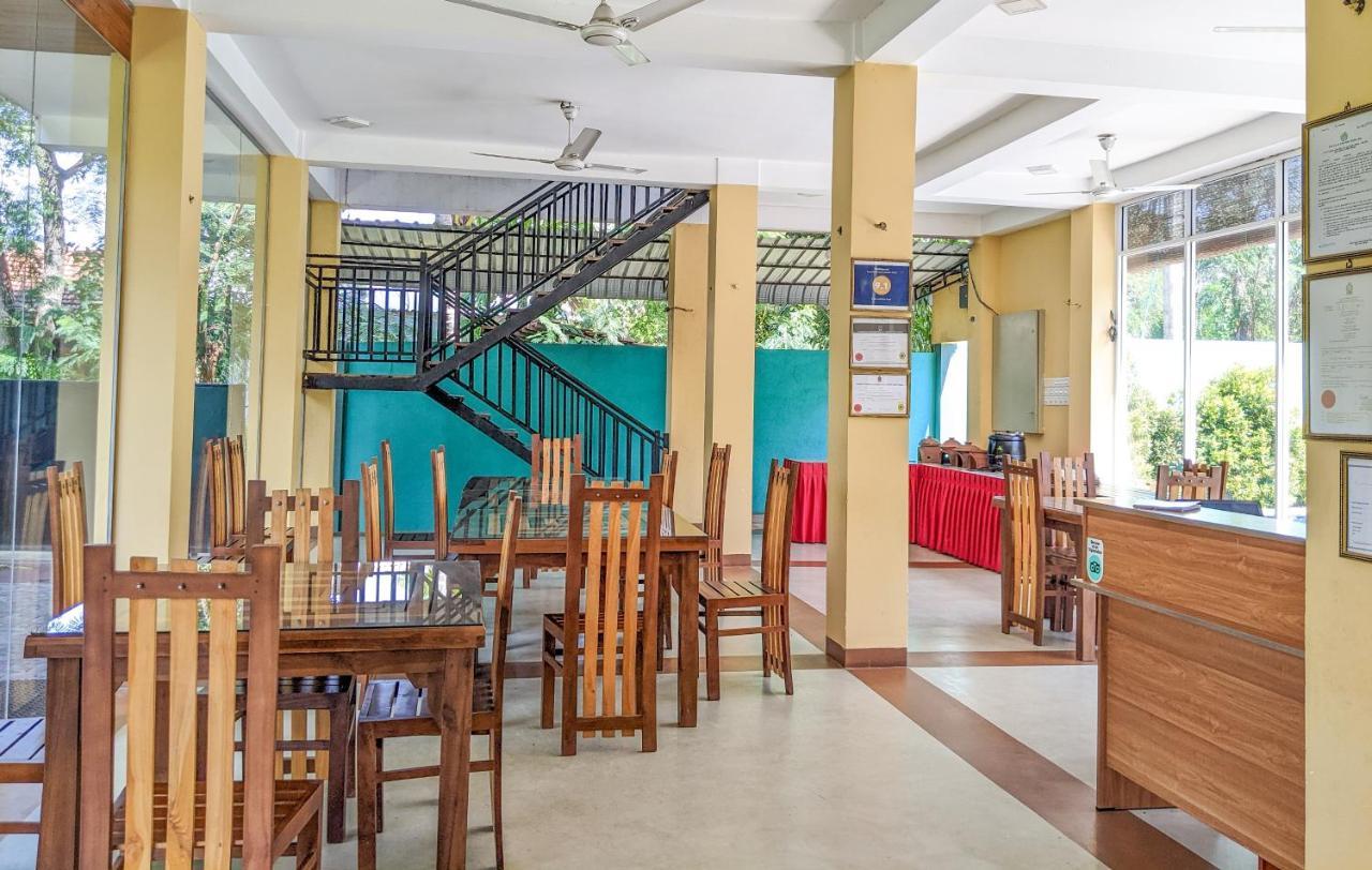 Yala Golden Wild Bed & Breakfast Tissamaharama Exterior photo