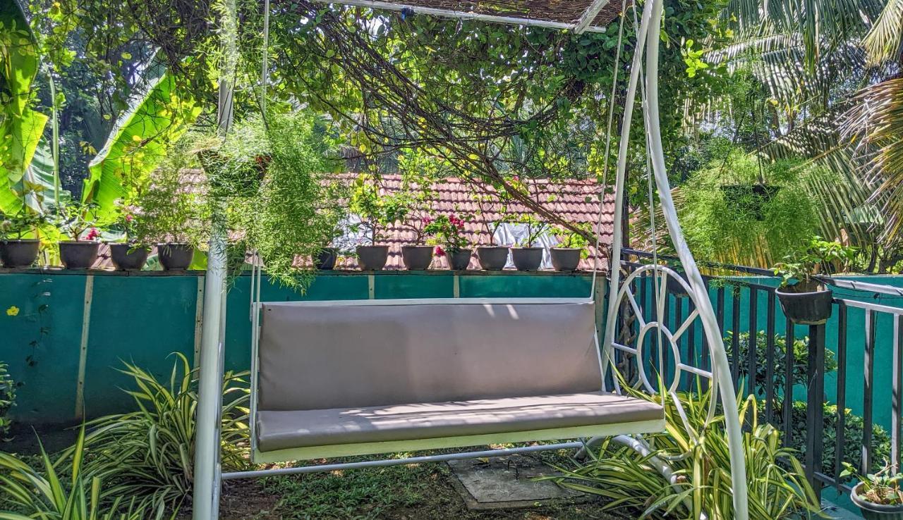 Yala Golden Wild Bed & Breakfast Tissamaharama Exterior photo