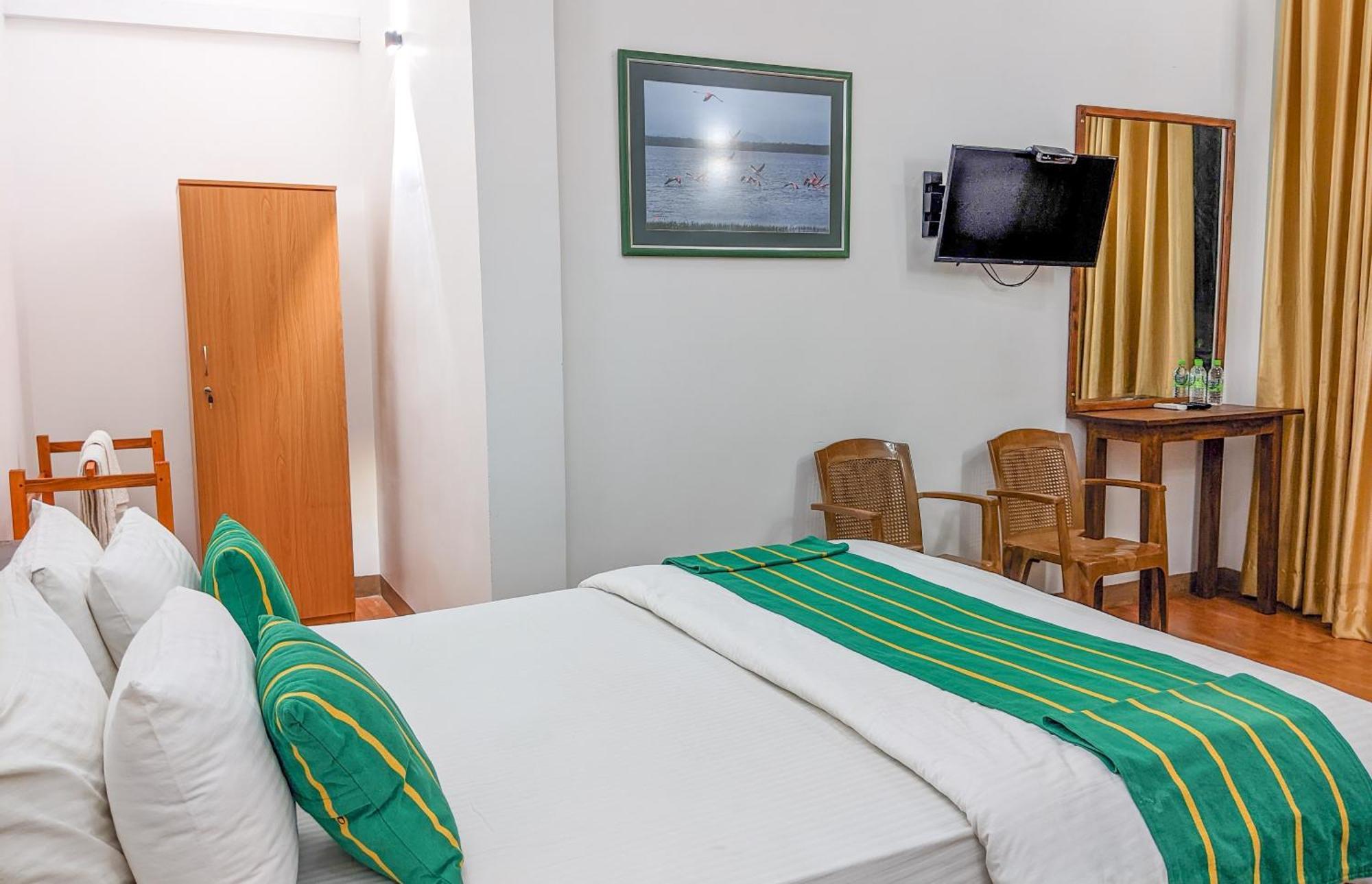 Yala Golden Wild Bed & Breakfast Tissamaharama Exterior photo